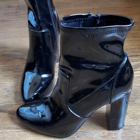 Boots - Picture 2 of 2